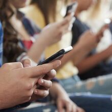 <![CDATA[ Livre acesso às redes sociais e plataformas será vedado a menores de 16 anos ]]>