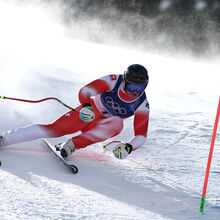 <![CDATA[ Resumo do dia: Von Allmen conquista 3.º ouro e Chloe Kim e estrelas da NHL começam a brilhar ]]>