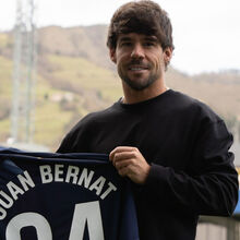 <![CDATA[ Ex-lateral do Benfica reforça Eibar ]]>