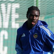 <![CDATA[ Julien Lomboto renova até 2029 ]]>