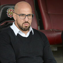 <![CDATA[ José Faria renova com o Farense por uma época ]]>