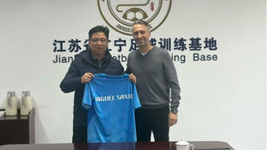 Miguel Santos ruma à China para treinar o Jiangsu FC