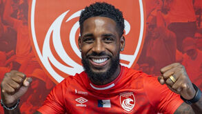 Romão reforça Santa Clara por empréstimo