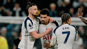 Jogadores do Tottenham festejam golo frente ao Manchester City