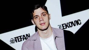 Lekovic apresentado na Reboleira