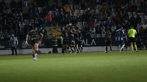 Jogadores do Casa Pia fazem a festa frente ao FC Porto