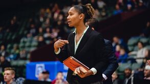 Mery Andrade será treinadora adjunta no All-Star Game da NBA