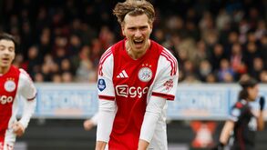 Mika Godts, craque do Ajax, está no radar do PSG