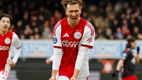 Mika Godts, craque do Ajax, está no radar do Barcelona