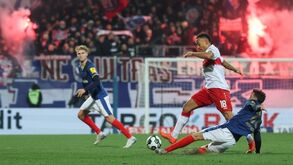 Estugarda afastou o Kiel 