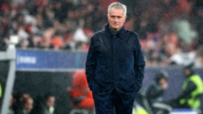 Mourinho advertido pela UEFA
