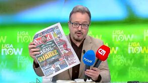 Vítor Pinto responde a Villas-Boas... com dois microfones