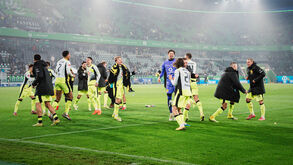 Jogadores do Borussia Dortmundo a celebrar