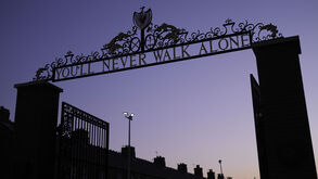 Anfield recebe mais um grande jogo do futebol inglês