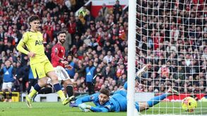 Bruno Fernandes atinge marca histórica no Man. United, superando Ronaldo