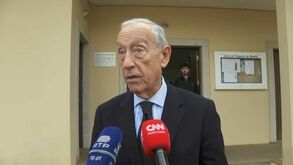 Marcelo vota a 'poucos dias de terminar a missão' e relembra que sucessor eleito vai ter 'uma tarefa difícil'