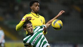 Rafael Nel foi 'apertado' na vitória do Sporting B em Paços de Ferreira