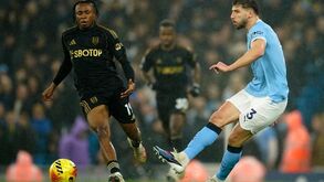 Jogo da Premier League entre Manchester City e Fulham