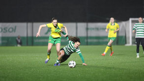 As jogadoras em ação durante o Sporting-Hammarby