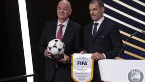 Gianni Infantino e Aleksander Ceferin, presidentes da FIFA e UEFA 