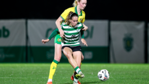 Bragstad na marcação a Carolina Santiago no duelo do Sporting com o Hmmarby