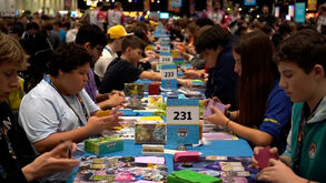 Campeonato Internacional Pokémon da Europa 2026 reúne milhares de jogadores em Londres