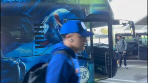 As imagens da partida do FC Porto para a Madeira