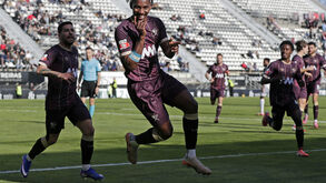 Róchez celebra golo que iniciou a reviravolta em Faro