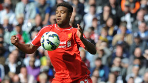 Jordon Ibe vestiu a camisola da equipa principal do Liverpool 