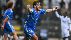 Afonso Afonso saltou do banco para empatar o jogo