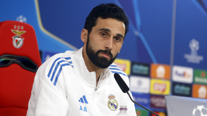 Álvaro Arbeloa, treinador do Real Madrid, na conferência de imprensa de antevisão ao jogo com o Benfica