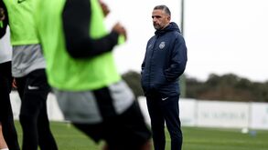 Sporting regressa aos treinos com quatro 'reforços' mas ainda com três ausentes