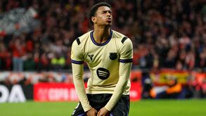 Balde na mira do Manchester United para reforçar a defesa.
