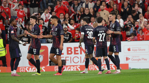 Enzo Barrenechea festeja regresso aos golos pelo Benfica