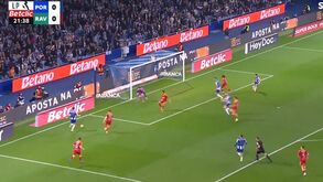 Um carrossel até ao golo: a bela jogada com que o FC Porto desbloqueou o marcador frente ao Rio Ave