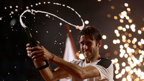 Tomás Etcheverry festeja conquista no Rio de Janeiro