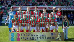 O capitão Romain Correia com Simão ao colo