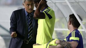 Mourinho com Obi Mikel em 2014, no Chelsea