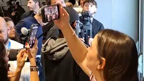 Loucura em torno do Real Madrid-Benfica: multidão de jornalistas à espera para assistir ao treino merengue