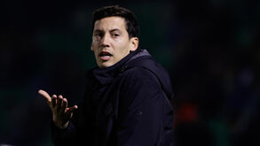 Inconsistência assim só há quase uma década: V. Guimarães 'obrigado' a recuar até 2017/2018