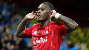 Hudson-Odoi marcou o único golo do Nottingham frente ao Fenerbahçe