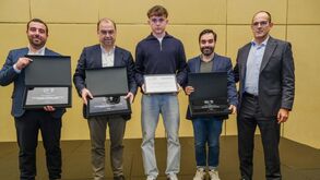 Sporting recebe distinção de entidade formadora 5 estrelas