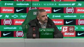 Rui Borges revela motivo da frustração de Luis Suárez ao intervalo do Sporting-Estoril 