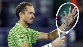 Daniil Medvedev celebra no Dubai