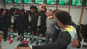 O discurso de Hjulmand, os dotes de Sidney Sweeney e as belas das... bifanas: os bastidores do Sporting-Estoril