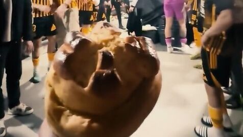 Fogaças no balneário: Lourosa responde a Feirense após triunfo no dérbi