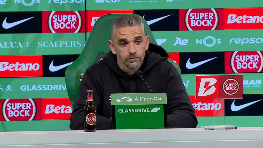 Treinador do Sporting diz que o avançado colombiano contagia os colegas com a sua energia