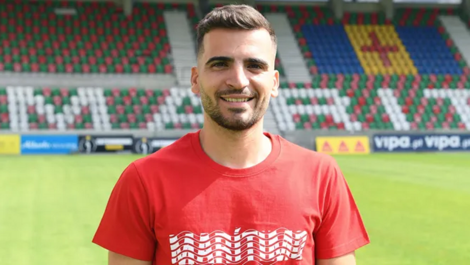 André Rodrigues reforça o Chaves