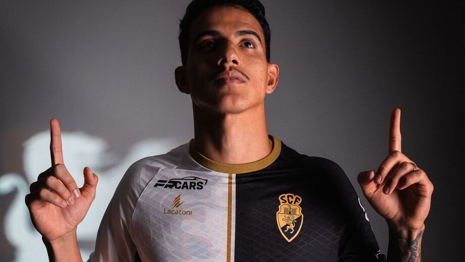 Rafael Pontelo reforçou o Farense no fecho do mercado de inverno