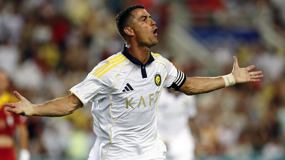 Cristiano Ronaldo mantém-se em Riade e treina amanhã no Al Nassr